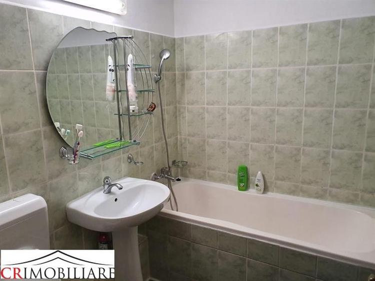 APARTAMENT 3 CAMERE DRISTOR METROU