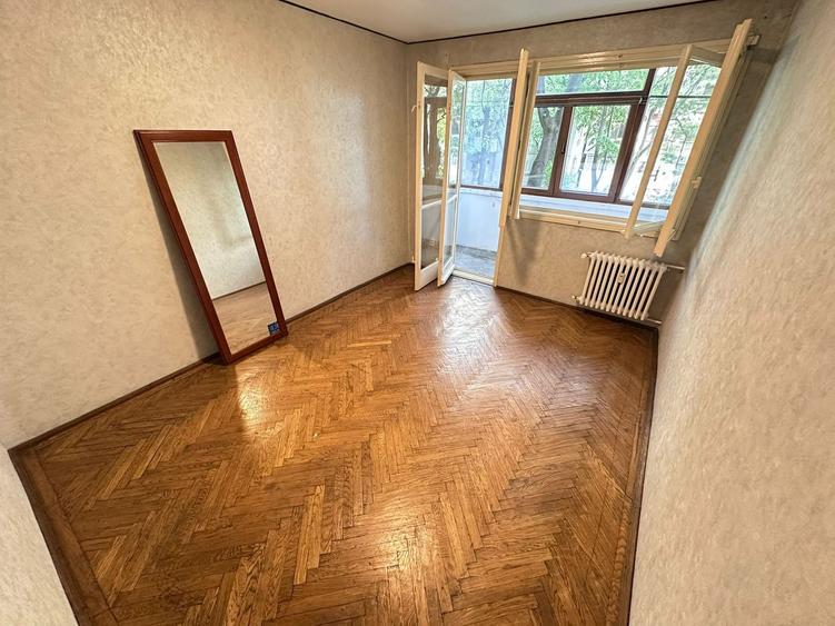 Apartament 3 camere de vânzare – Crângași | Etaj 1 | 2 balcoane A265