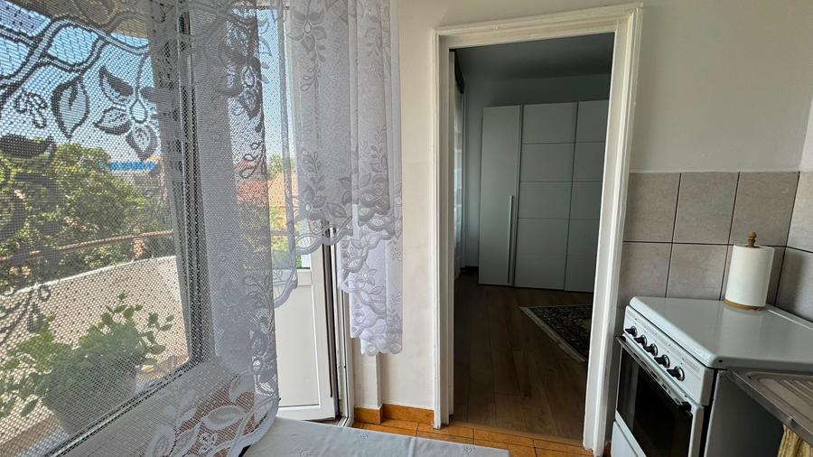 Garsonieră de închiriat str. Gheorghe Costaforu