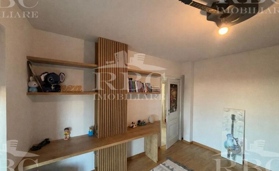 Apartament 4 camere cu terasa panoramica de 105 mp in Buna Ziua