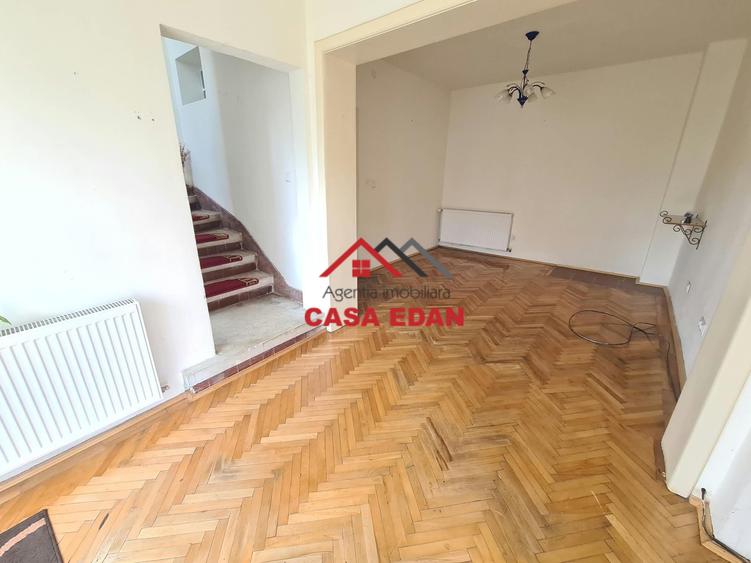 Casa in Campina--88.000e