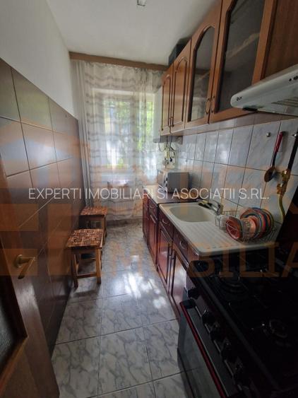 Apartament 2 camere de închiriat în zona Km 4-5, Constanța, termen lung - 3