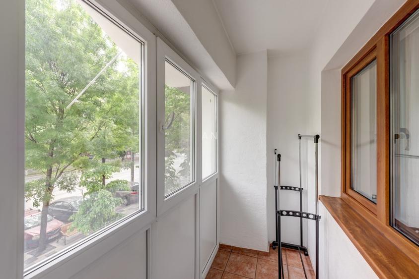 Proprietar inchiriez cu contract apartament 3 camere Bd.Decebal/Clinica Sanador - 12