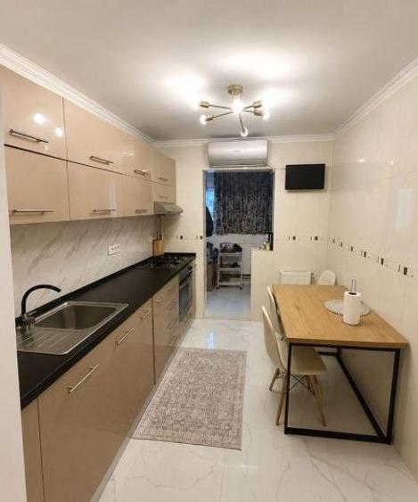 Basarabia-strada Cernauti-apartament 3 camere -centrala termica