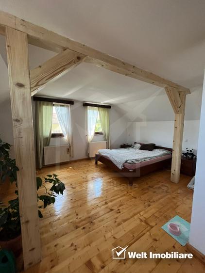Casa Baciu zona linistita, 4 camere , gradina
