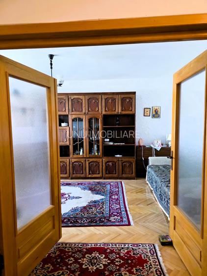 Oancea -Spital Sf Maria-2 Camere Decomandat 63mp-bloc 1990-etaj intermediar - 9