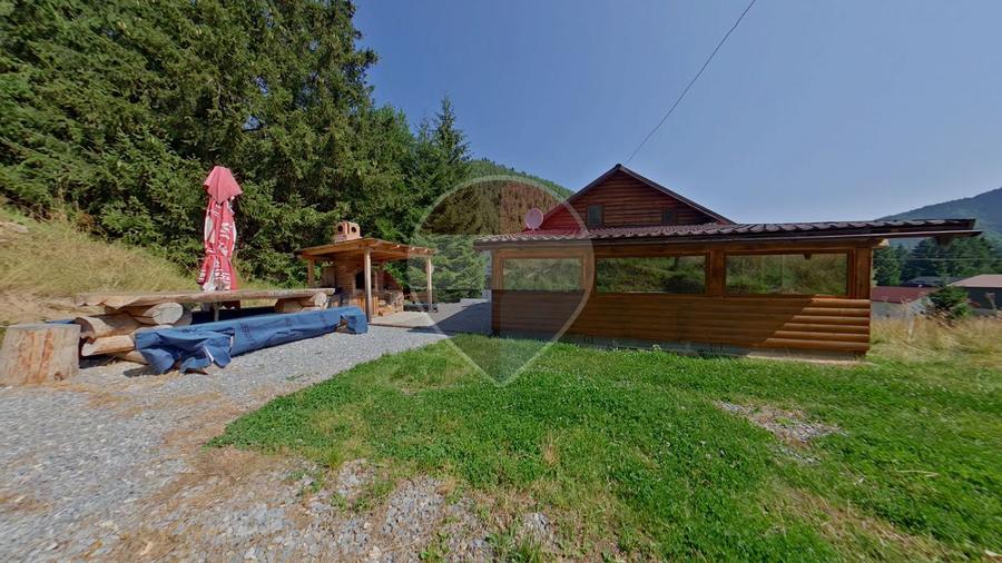 Cabana în stațiunea Râușor, 170 mp utili, teren 577 mp, comision 0%
