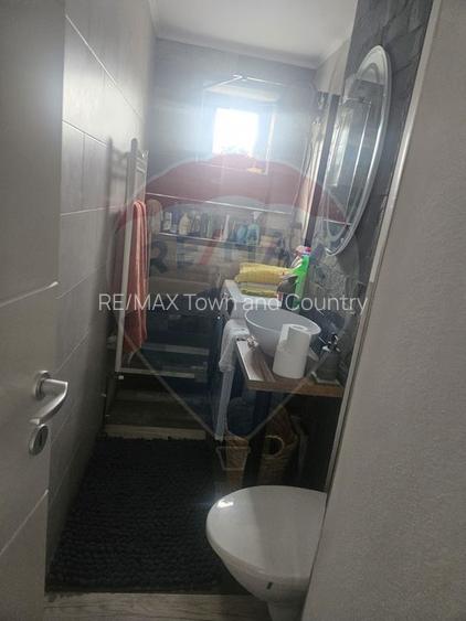 Apartament cu 3 camere de vânzare - 7
