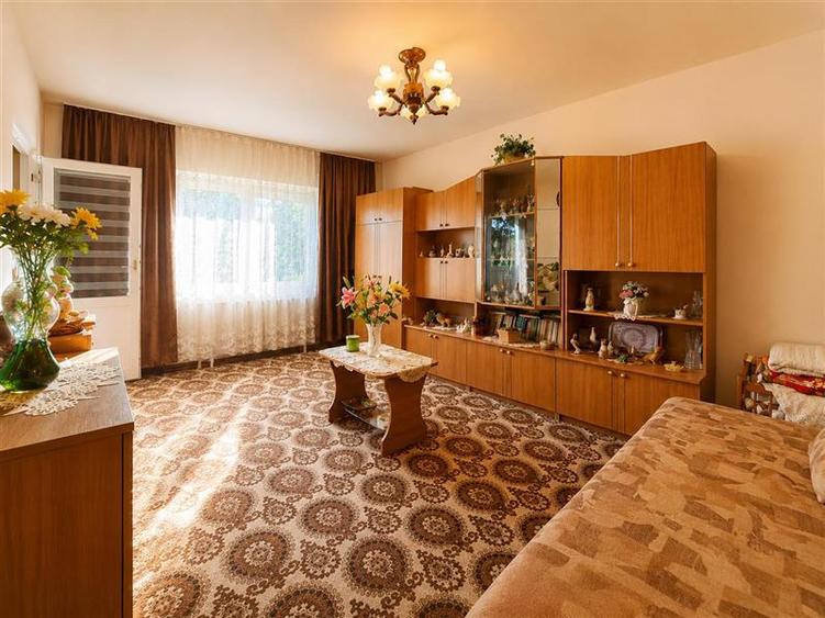Apartament 2 camere, decomandat, etaj 2, Lenin, Sfantu Gheorghe