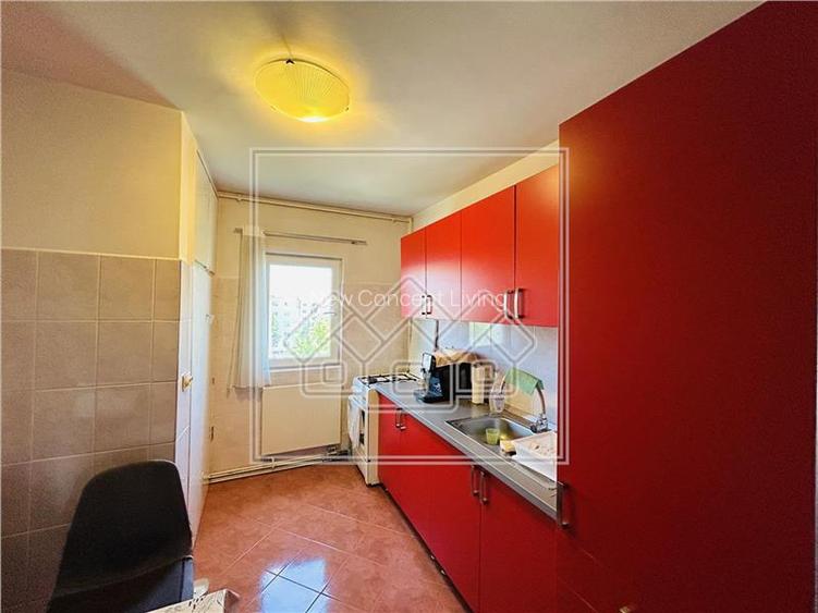 Apartament decomandat, 3 camere, 2 bai, 2 balcoane - Strand - 21