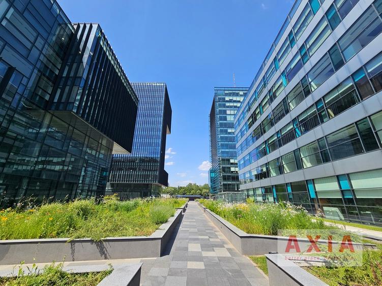 Birou premium in London Building