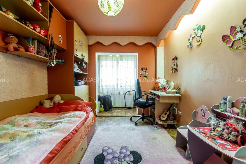 VÂNDUT!  Apartament 3 camere Micalaca 300. Vedere superbă - 6