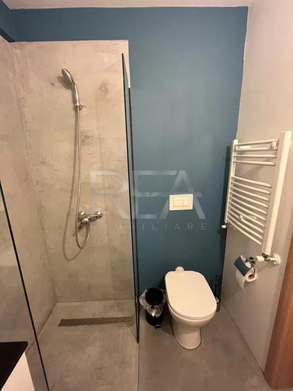 Studio + Loc de Parcare - Premium Regie