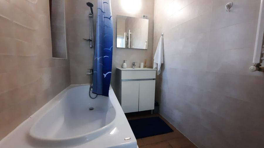 PROPRIETAR închiriez apartament 2 camere TOMIS NORD - PARCARE PRIVATĂ