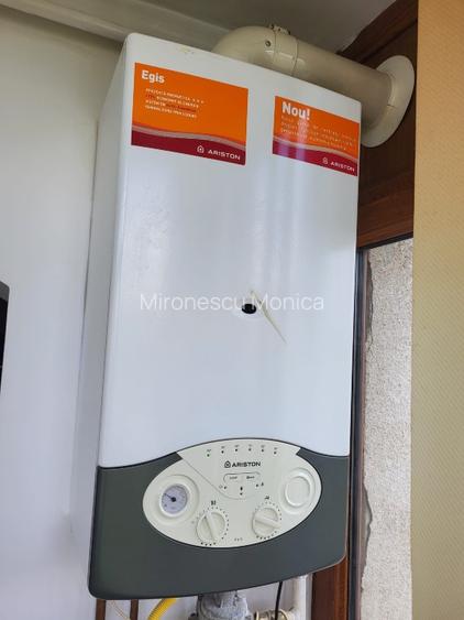 Proprietar vând apartament cu 3 camere, decomandat, Nicolina/Iasi - 3