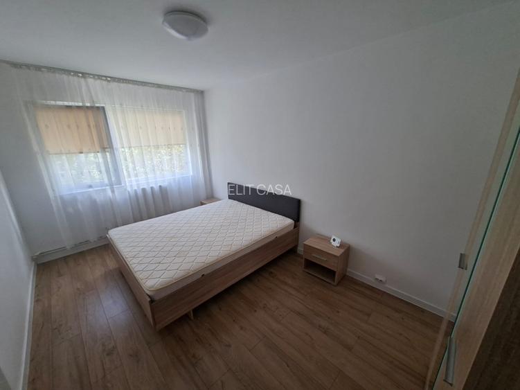 Apartament cu 2 camere, etajul 3/4, zona Podu de Piatra - 2