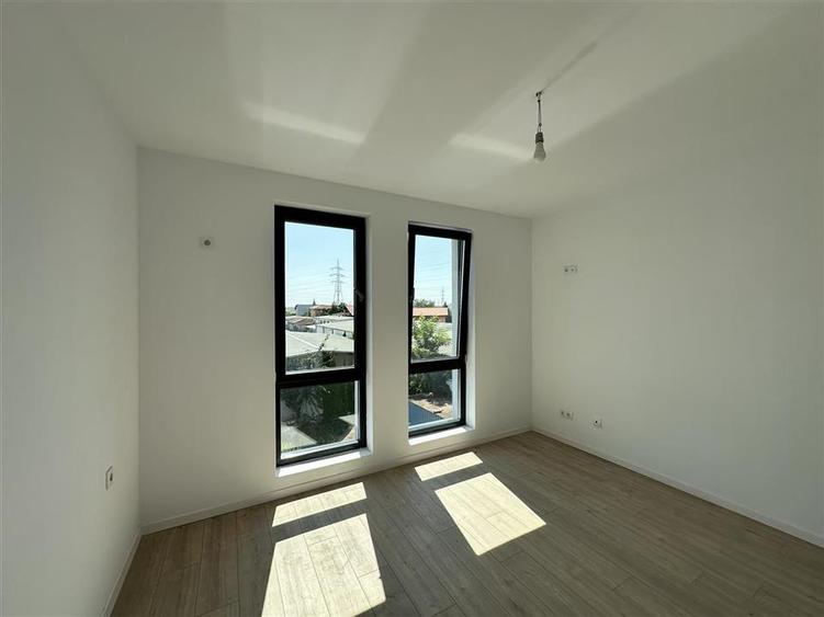 Apartament 3 Camere în bloc finalizat, etaj intermediar, construcție n