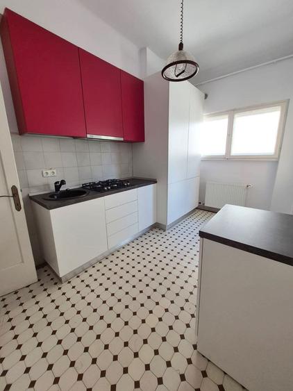 Apartament de închiriat | Aviatorilor | Vilă consolidată și renovată