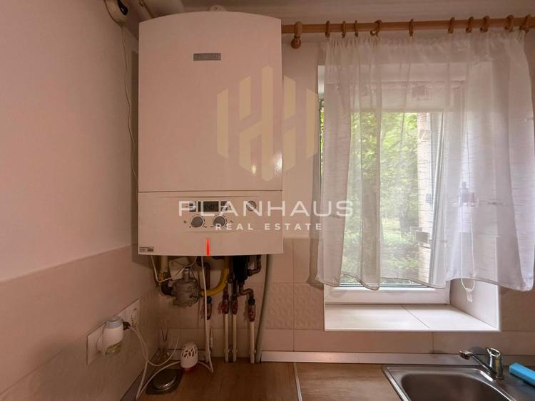 Apartament 2 camere,Victor Babes zona Iuliu Maniu , parter înalt