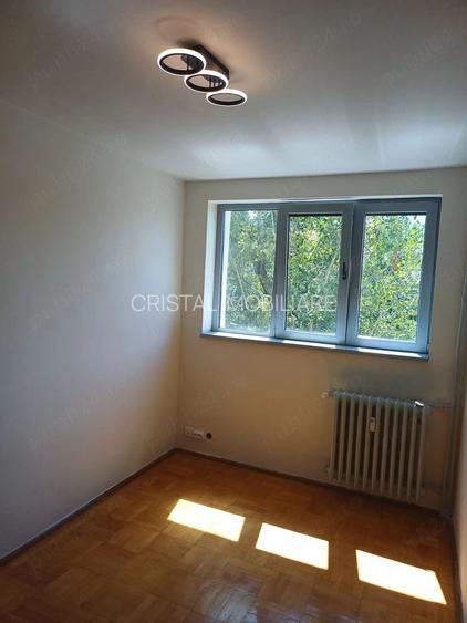 🔑 Vanzare apartament 3 camere – Zona Titan / Piața Miniș