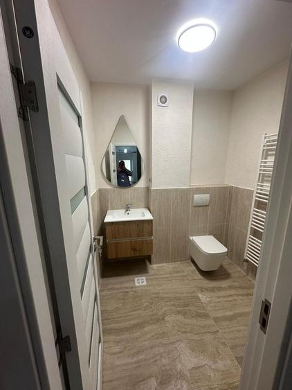 De inchiriat apartament 3 camere, bloc nou