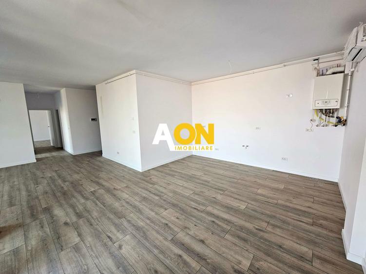 Penthouse 3 camere, 2 bai, parcare privata, 98 mp utili, ultracentral