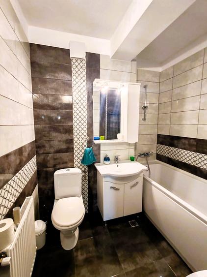 Apartament de închiriat, 3 camere, 62 mp, Calea Turzii zona MOL