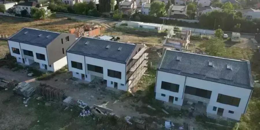 Casa 4 CamereTriplex | Complex Rezidential Privat | Casa la Alegere