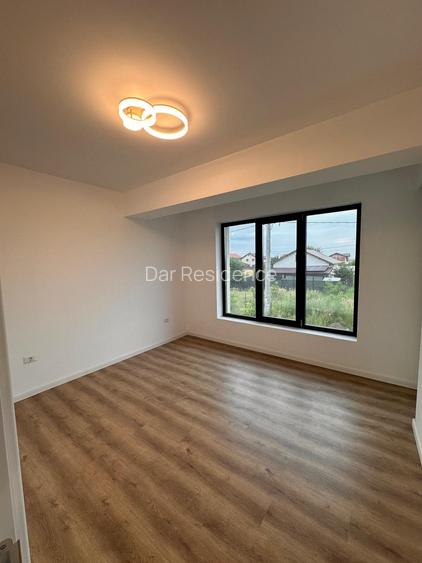 Casa Individuala - 4 camere - 3 bai - 440 mp teren - 10
