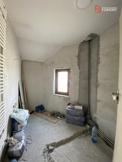 Casa cu 9 camere - panouri fotovoltaice, Timisoara - Bogdanestilor