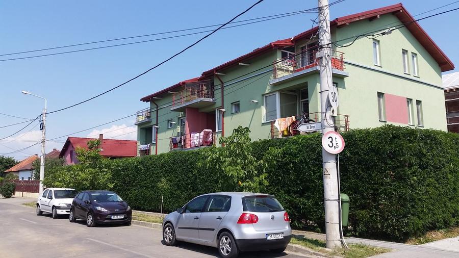 Proprietar , locuinta etaj 1 in cladire noua CU PARCARE IN CURTE