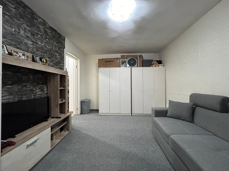 Pantelimon 2 Camere 38 Mp Bloc 1976 Reabilitat