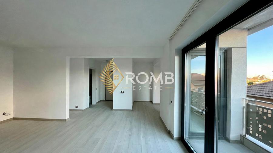 Apartament 3 camere, 70 mp utili, balcon, parcare, finisat, zona Pod IRA