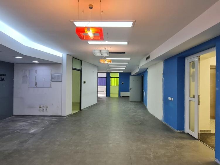 Spatii birou Piata Victoriei - Clinica/office
