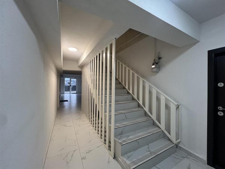 Apartament 2 camere de vânzare | 49 mp utili + grădină 11 mp | Bloc 2023 | Str.