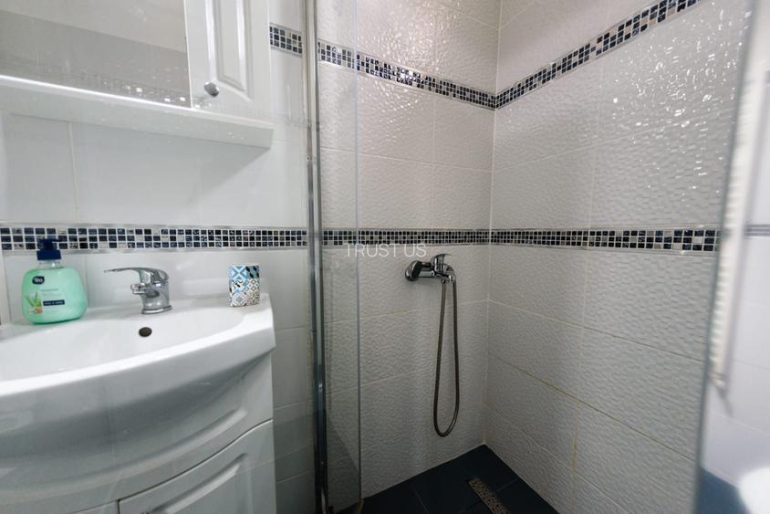 Comision 0% Apartament 3 camere + 2 băi + debara + boxă – Piața Unirii