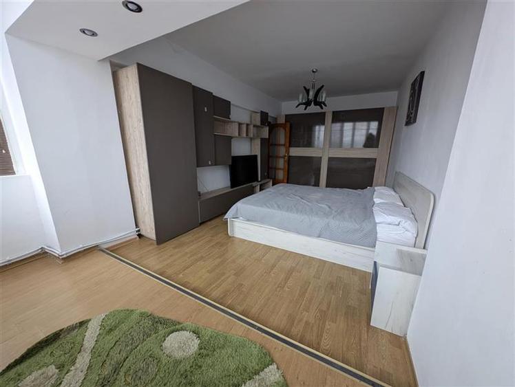 Ultracentral - parcul Trandafirilor - 3 camere - mobilat si utilat