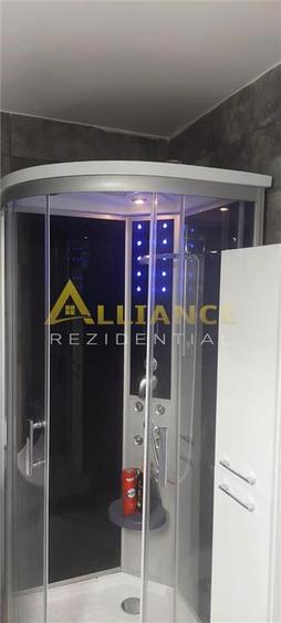 Apartament cu 3 camere sectorul 4