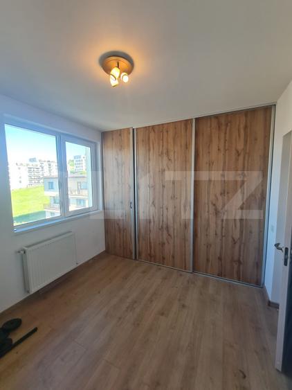 Apartament cu 3 camere, semidecomandat, mobilat si utilat, parcare, zona Teilor
