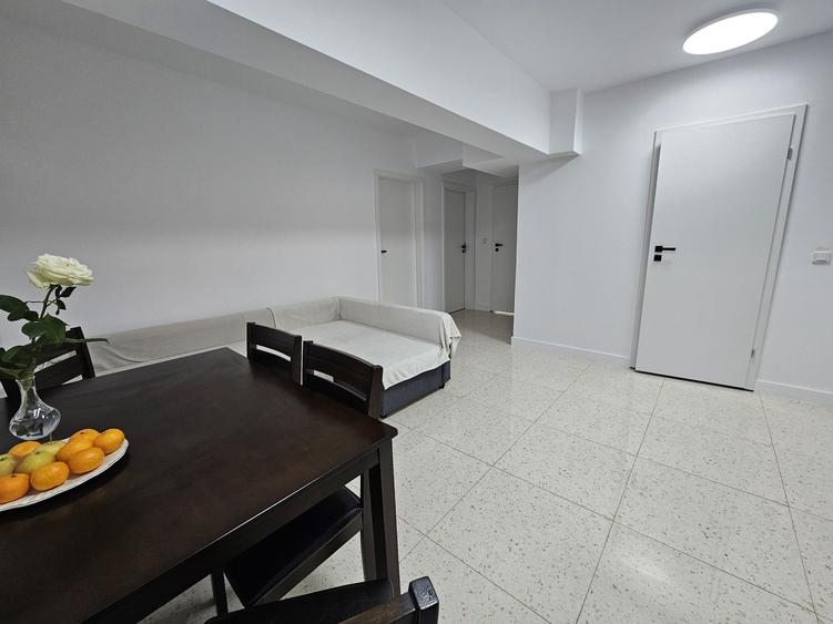 Apartament 3 camere in spatele bisericii Bazilescu