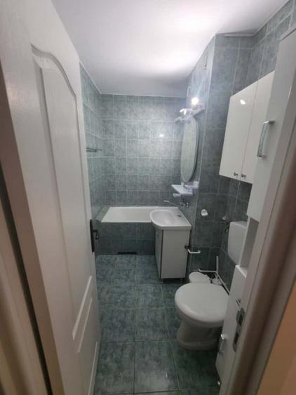 Apartament 3 camere in Manastur zona Mc Donald s