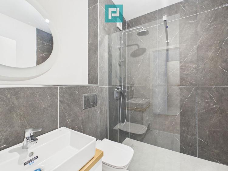 Apartament 3 camere PREMIUM, terasă 22 mp, etaj 8