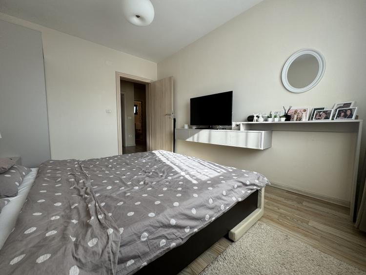 Duplex 4 camera, 120mp utili, 330mp teren-Mosnita Noua