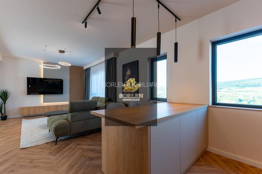 Duplex Premium de vânzare | La intrare în Chinteni - 7