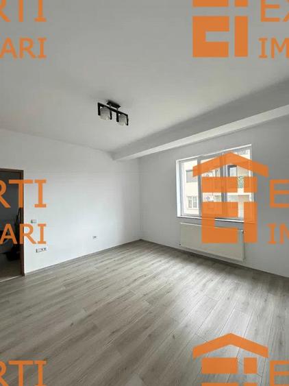 Apartament 2 Camere de Vânzare în Compozitori | Decomandat | 55 mp
