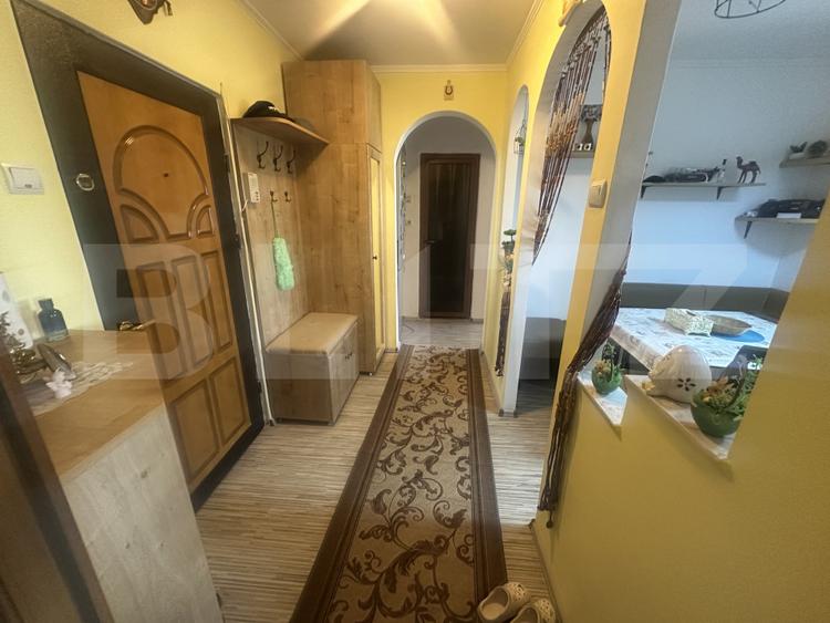 Apartament 2 camere, decomandat, 55 mp, zona Carpați 2