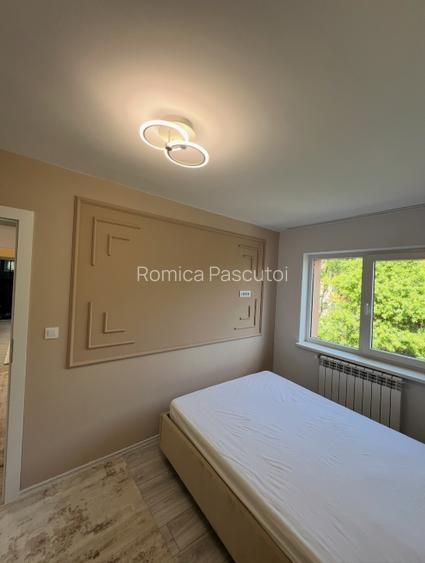 Se inchiriaza Apartament 3 camere zona ultracentralã etaj intermediar - 12