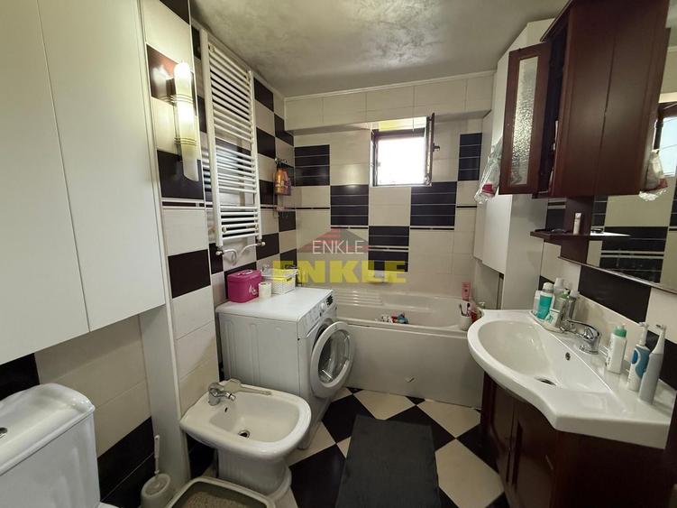 De vânzare – Apartament 3 camere în bloc nou - 9