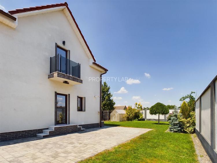 Vilă modernă cu 5 camere în Curtici - 13