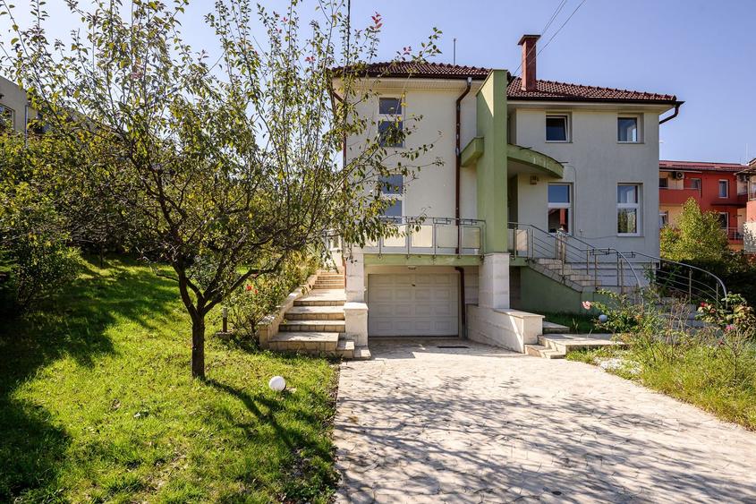CASA Individuala ELEGANTA 280MP Teren 2150MP CAMPULUI